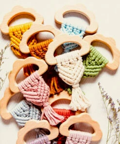 The Little Apple LITTLE APPLES Organic Wood Cloud Teether