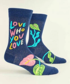 The Little Apple Love Who You Love Men's Crew Socks