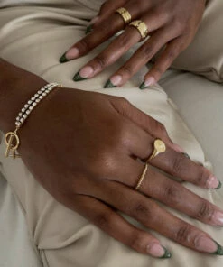 The Little Apple Anais Dainty Gold Twist Ring