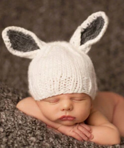 The Blueberry Hill White / Grey Ears Bunny Knit Hat CLOSET