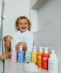 The Little Apple Dabble & Dollop Blueberry Bath Gel