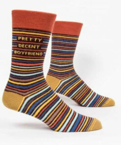 The Little Apple Pretty Decent Boyfriend Men's Crew Socks CLOSET