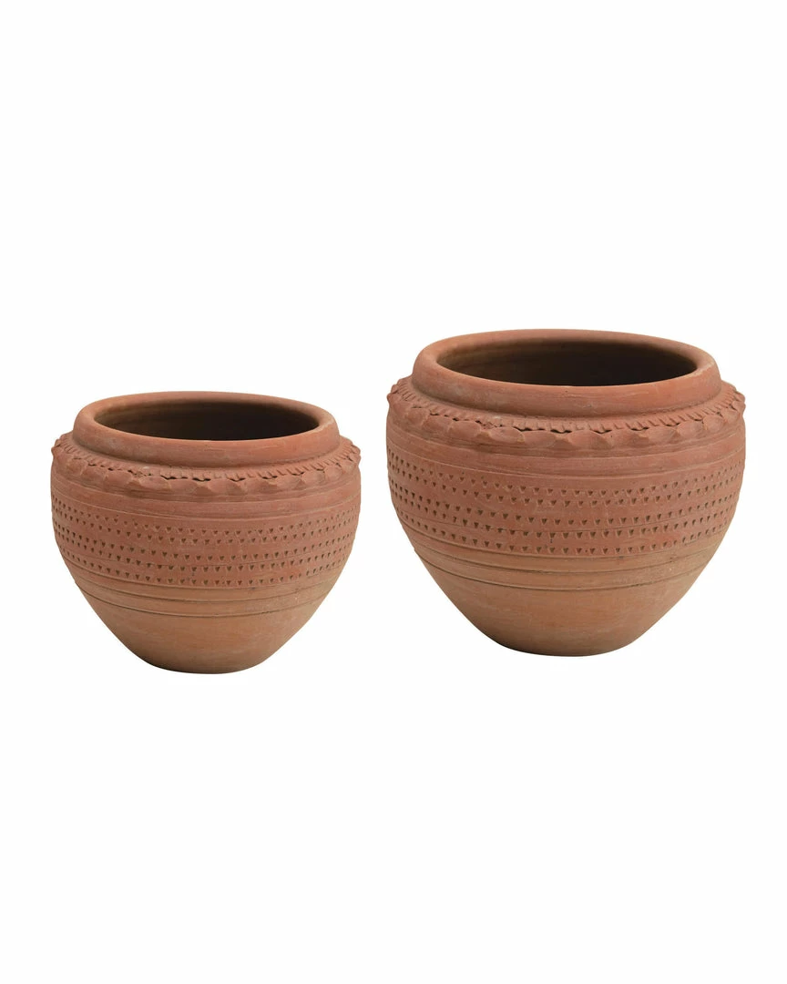 Budget 🥰 The Little Apple 9" Round X 7" H Textured Terracotta Planter Pot ❤️ 1 The Little Apple 9" Round X 7" H Textured Terracotta Planter Pot